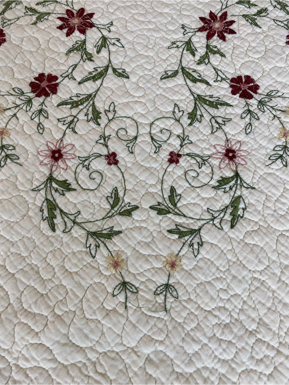 MarCielo King White Burgundy Floral Embroidered cotton Quilt